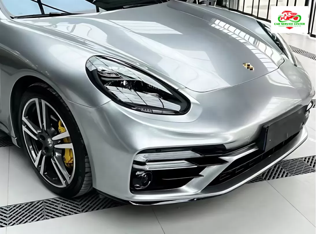 Bộ nâng cấp cản trước kèm đèn pha LED Matrix, bao gồm đèn sương mù. Lắp đặt dạng bolt-on, chất liệu polypropylene, phù hợp cho mẫu 971-2 đời 2009–2016