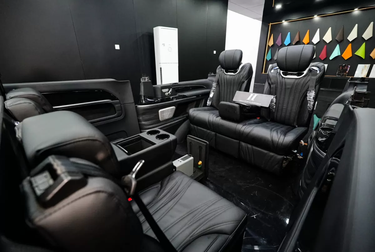 Vách ngăn VIP, ghế hàng không cho các mẫu Mercedes V-Klasse W447 và Vito bọc da - Phụ kiện nội thất ô tô cao cấp V-Class