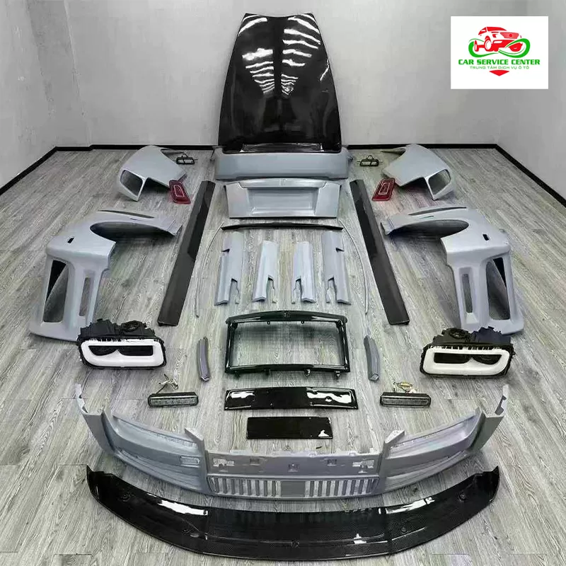 Rolls-Royce Phantom – bộ body kit chất lượng cao gồm cản xe, ốp sườn và nắp capo