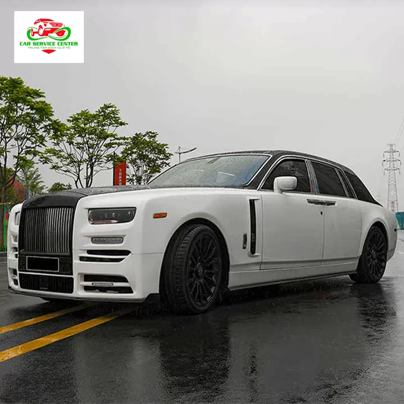 Rolls-Royce Phantom – bộ body kit chất lượng cao gồm cản xe, ốp sườn và nắp capo